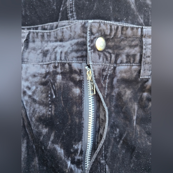 Extremely Rare Vintage Lip Service Velvet Zip Skirt! - Picture 12 of 12